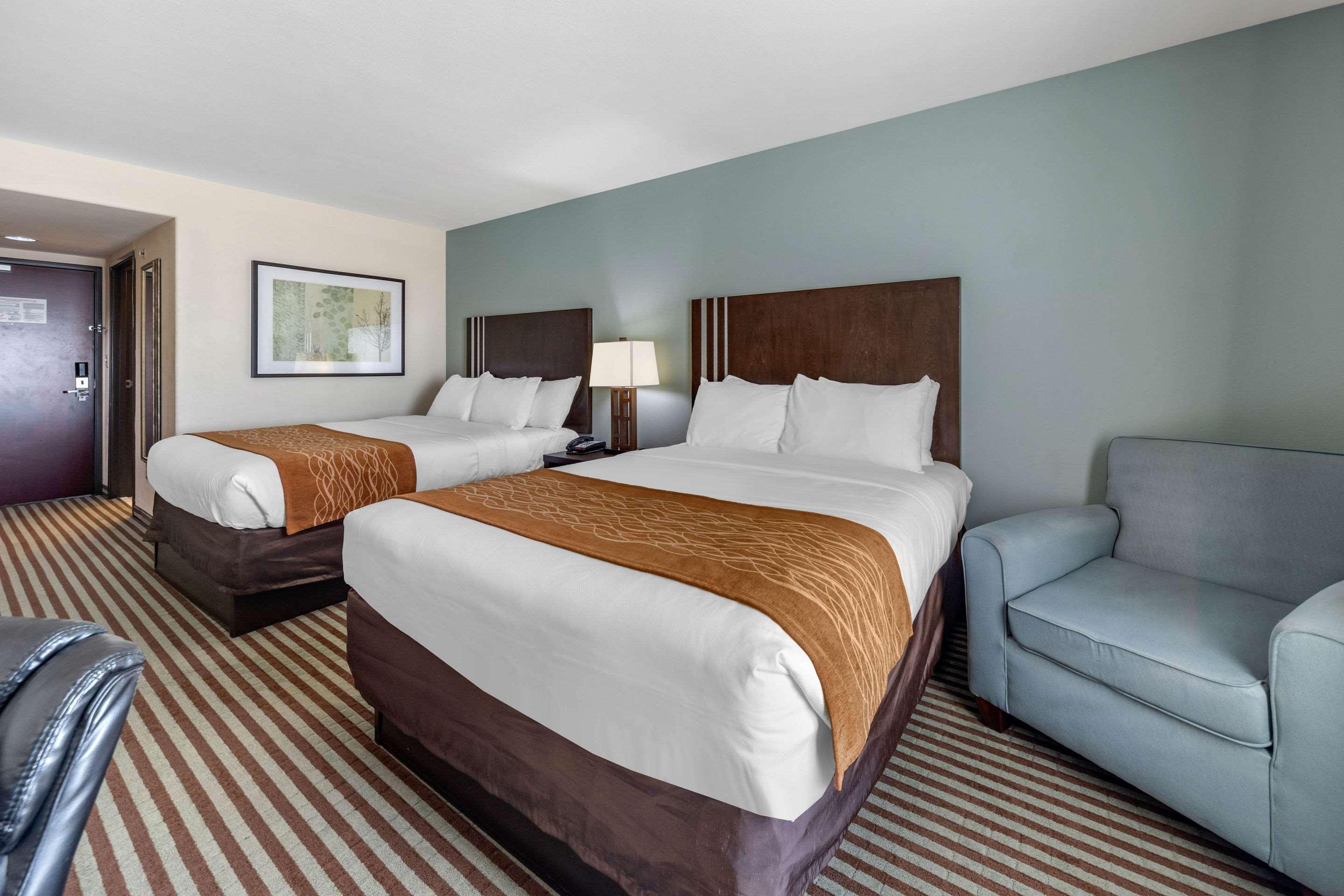 Comfort Inn & Suites Perry I-35 Exteriör bild