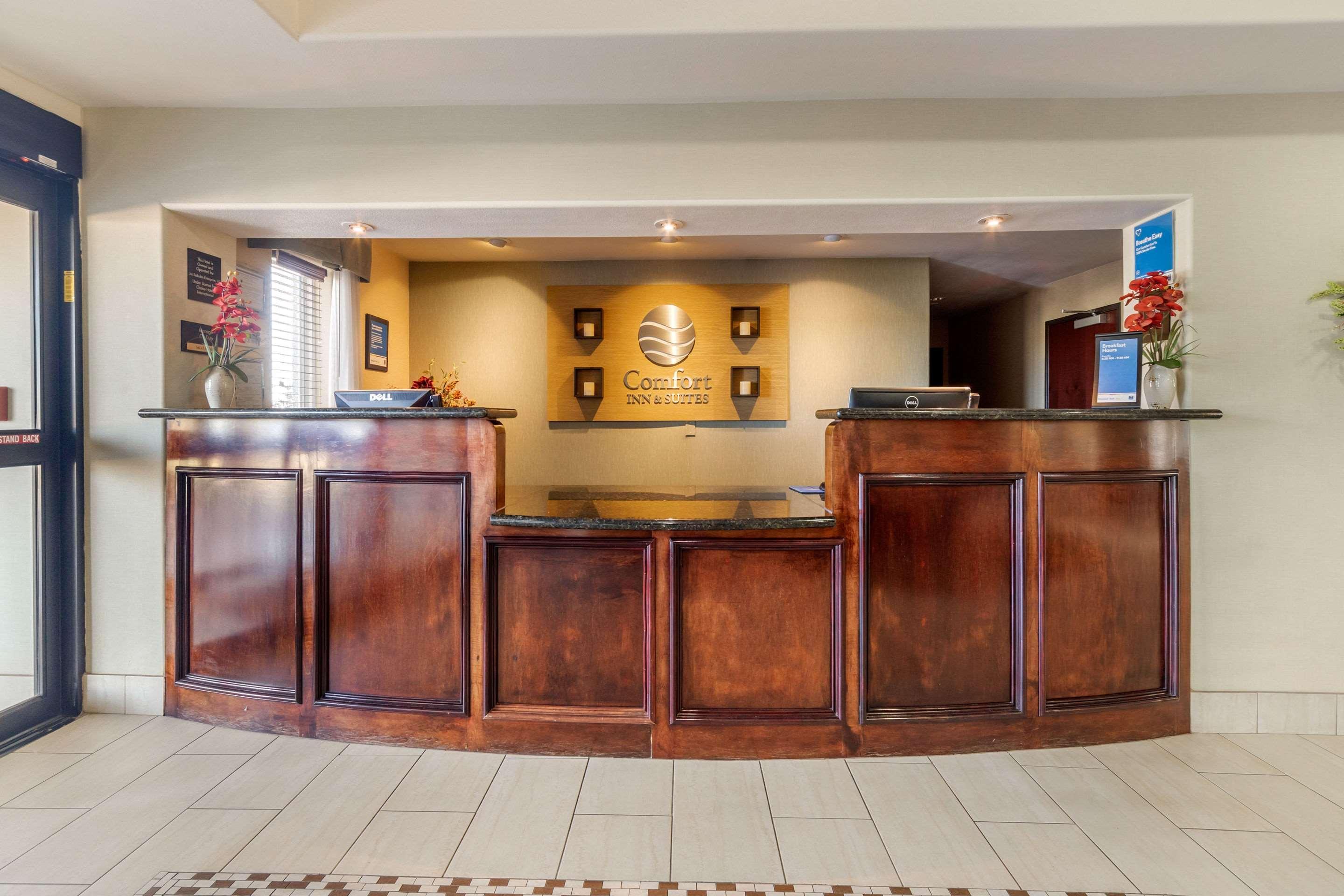 Comfort Inn & Suites Perry I-35 Exteriör bild