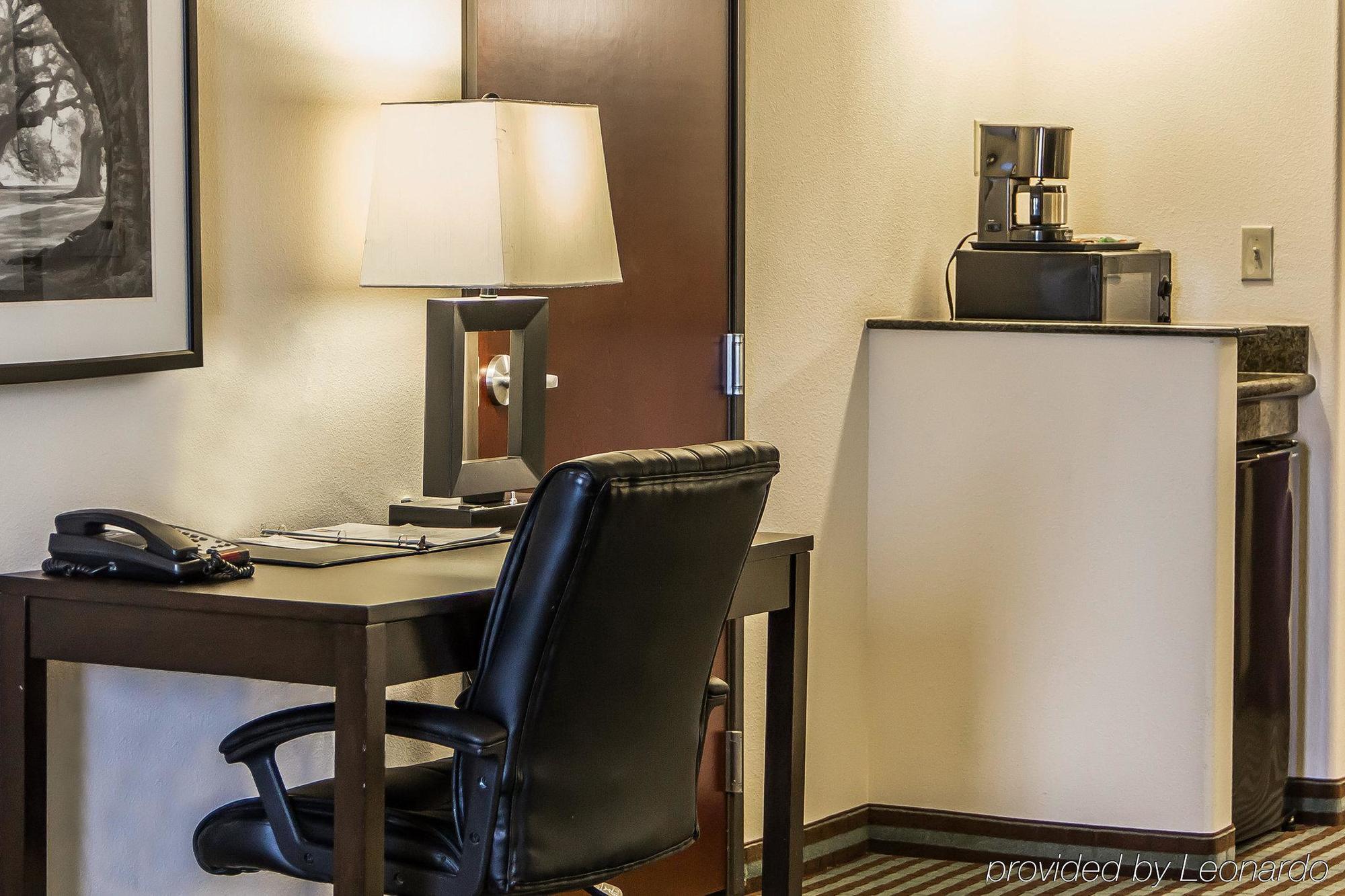 Comfort Inn & Suites Perry I-35 Exteriör bild